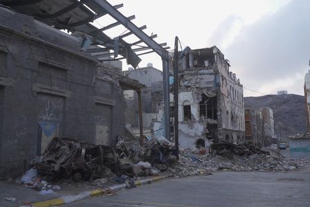 Die zerbombte Stadt Aden in Jemen