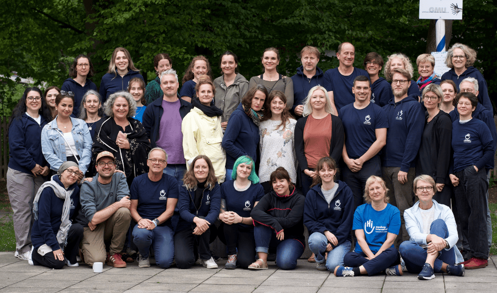 Ein Teil unseres deutschen Teams, bei einem Workshop im Grünen.