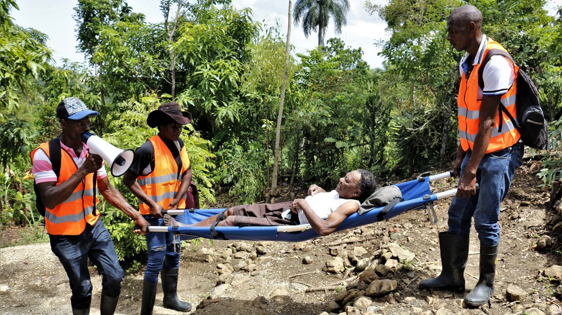 Übungsmaßhahme zur Katastrophenvorsorge in Haiti
