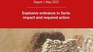Titelseite des Berichts über explosive Waffen in Syrien; }}