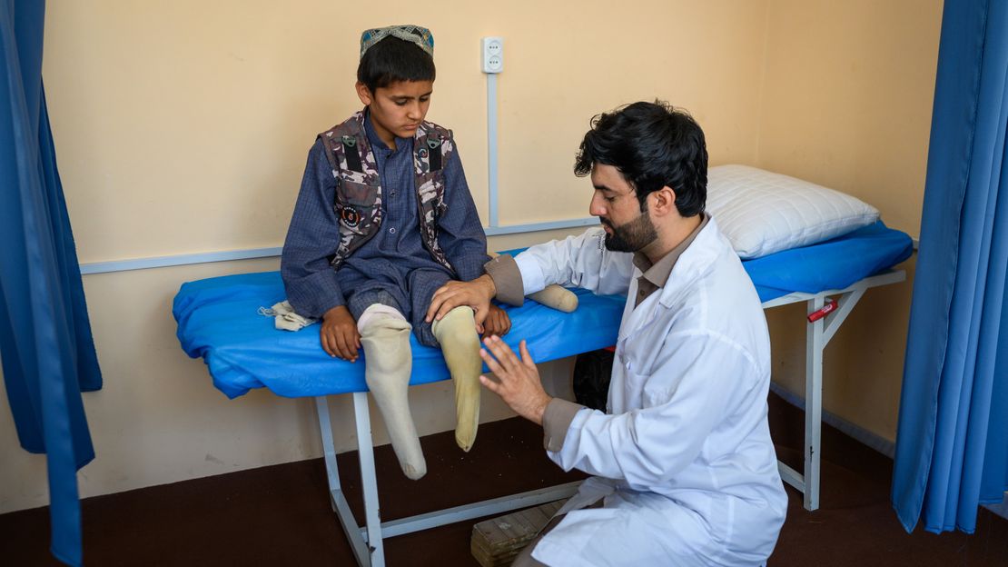 Physiotherapie-Sitzung in Kunduz.
