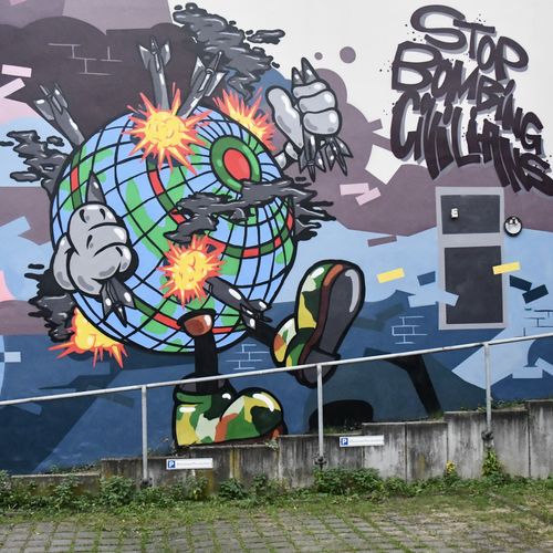 Ein wandhohes Graffiti in Augsburg zur Kampagne 