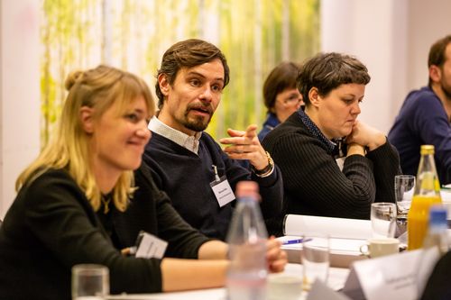 Angeregte Gespräche beim Netzwerktreffen in Berlin